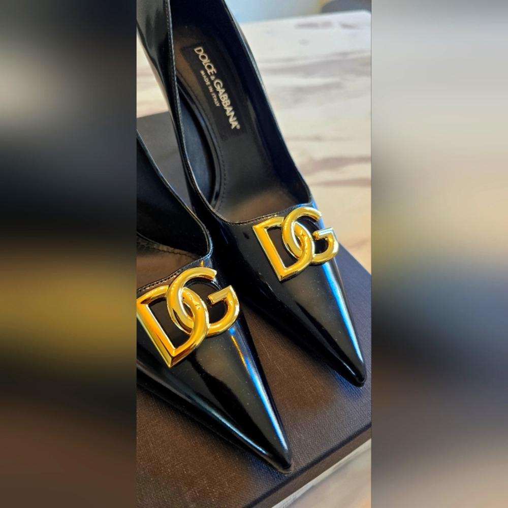 Dolce & Gabbana Black Heels with Gold Logo